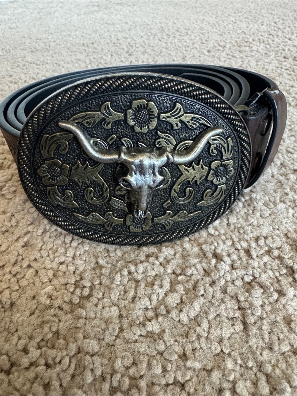 Western Longhorn Leather Belt with Antique Silver-Tone Buckle
